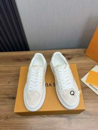 Picture of Louis Vuitton Shoes _SKULVsz39-44TF114313101
